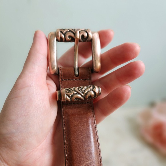 Vintage Omega Leather Belt Brown with Ornate Copper Buckle‎ Medium 30" - Picture 2 of 5